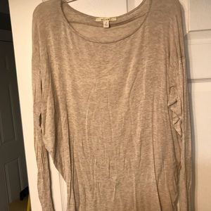 Soft long sleeve top (miami brand)